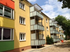 Rueckseitige Balkonanbauten 3.jpg